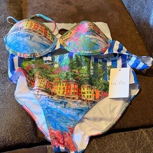 Colorful Scenic Print Bikini
